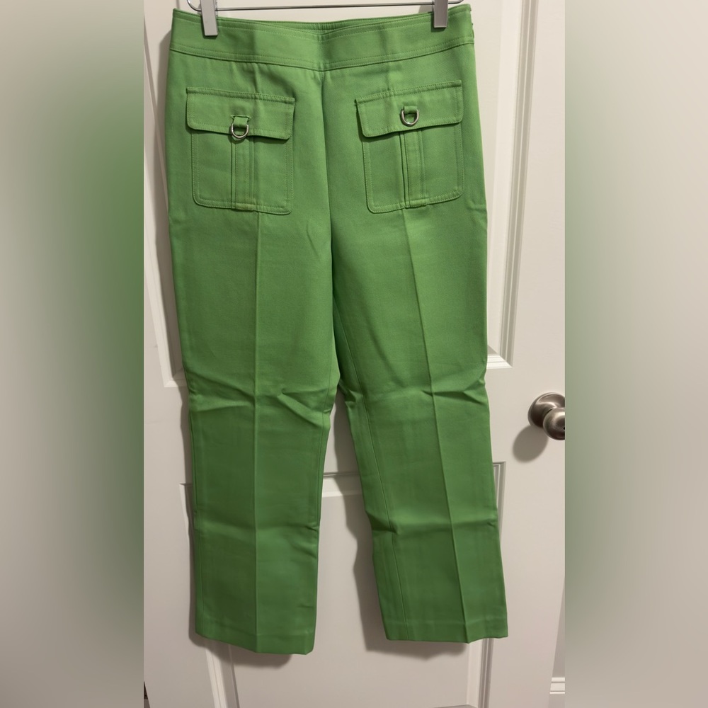 Tory Burch D-Ring Pants. Size 4 Bright Clover